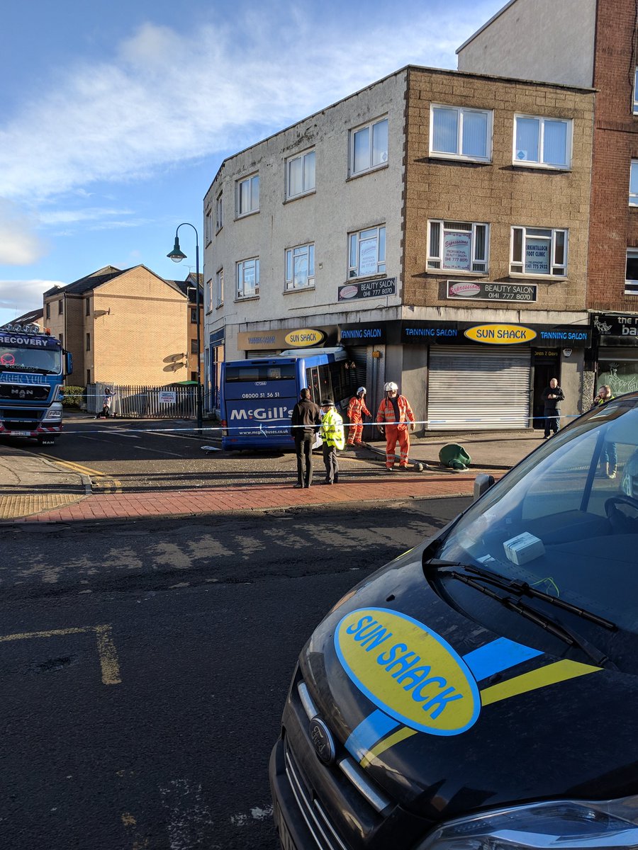 hammyhellboy's tweet photo. Kirkintilloch today, whoops! https://t.co/XFI0eVPjNF