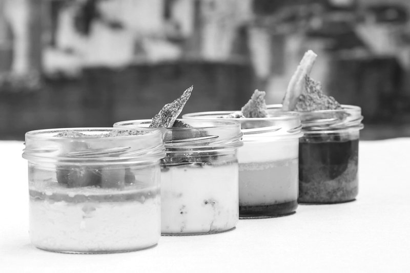 Boloniarestaura's tweet photo. Lo importante no es el color, sino el sabor de nuestros postres caseros. 

#boloniarestaurante #tdsgastrosevilla #atunrojoyretinto #Sevillahoy #restaurantessevilla #isladelacartuja #sevilla https://t.co/yTpI9bQiKM