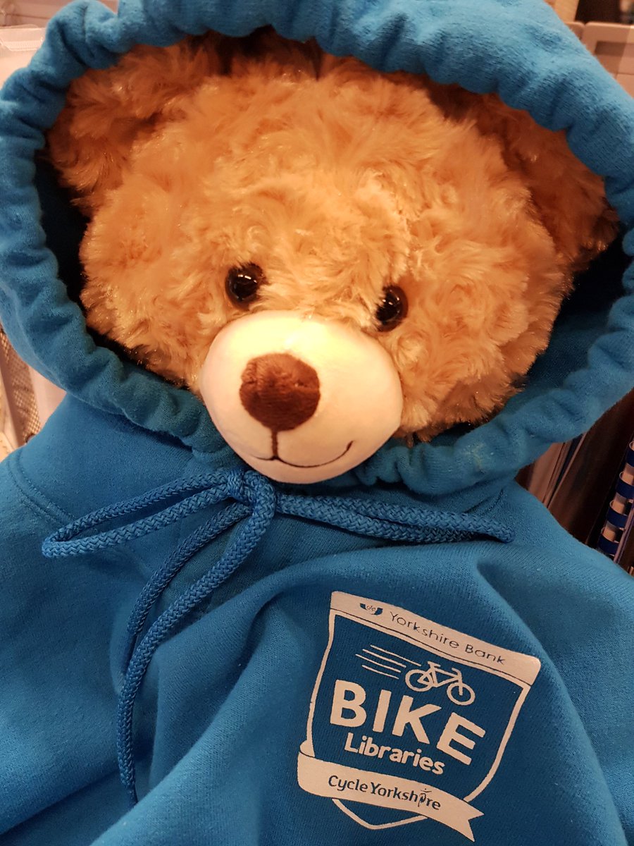 BikeLibraries's tweet photo. Happy Friday everyone! If you're out & about on your bike this weekend be sure to wrap up warm, looks like it's going to be chilly! #Fureezing #TeddyMerckx https://t.co/dO8k51es9o