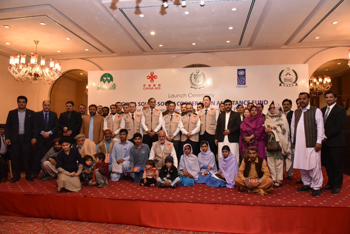 UNDP_Pakistan's tweet photo. In a unique example of south-south collaboration, the People’s Republic of China and @UNDP Pakistan have signed a US$4 mn agreement to provide assistance in #FATA and Balochistan that have been affected by natural and human-made crises. #ChineseAid #SSCooperation @CathayPak https://t.co/klLG6xKrmT