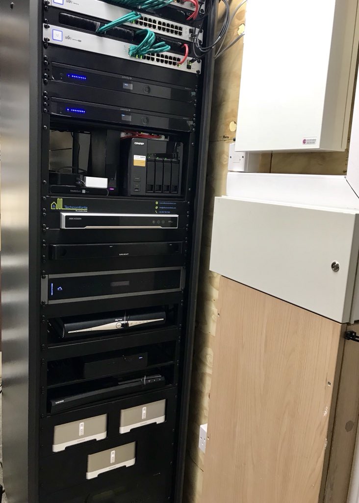 AllTechComforts's tweet image. Full house #AV #Lighting #SmartHome #IT Infrastructure #Security Solution #Mirror TV #Electricals Installation almost completed in London. @SavantEurope @Lutron @HDanywhere @middleatlantic @SurgeXAV @ubnt @Sonos @SonanceNoise @ArcamUK 7.2 @QNAP_nas
