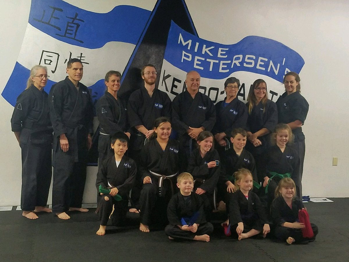 MPKKS1's tweet photo. January youth promotion.  Congratulations new ranks! https://t.co/DI0CgRaJPC