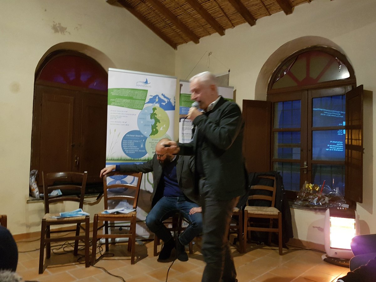ale_caruc's tweet photo. Lo studio sulla tutela e valorizzazione delle zone umide di @univca #DICAAR e #DISVA con #RAS a Cabras #WorldWetlandsDay https://t.co/7Cmt2SBVaI