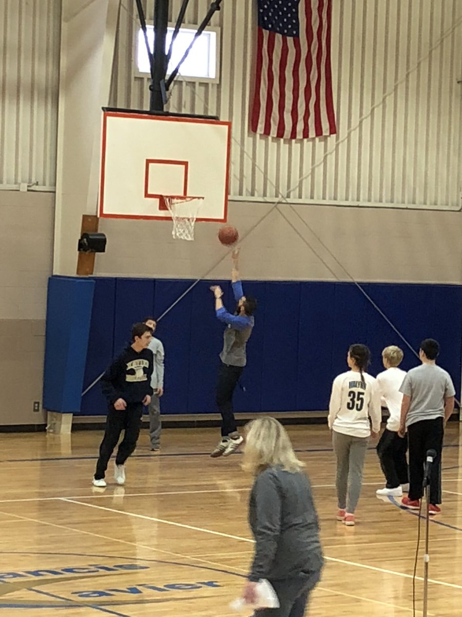 SFXgonzalez's tweet photo. Even Mr. Nocero and Mr. Podrasky got in on the 8th grade Knockout game! https://t.co/IOzh9je6B8