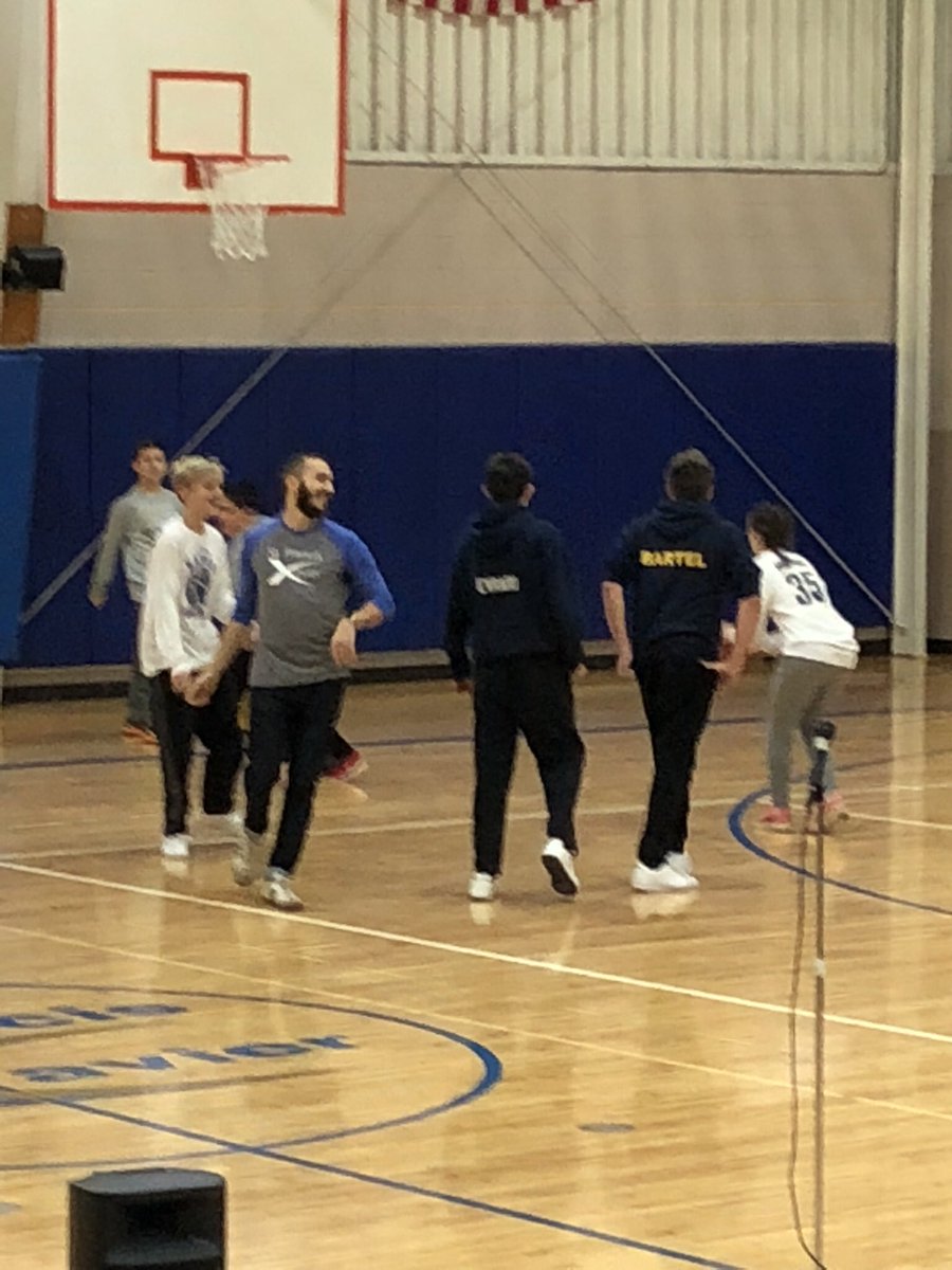 SFXgonzalez's tweet photo. Even Mr. Nocero and Mr. Podrasky got in on the 8th grade Knockout game! https://t.co/IOzh9je6B8