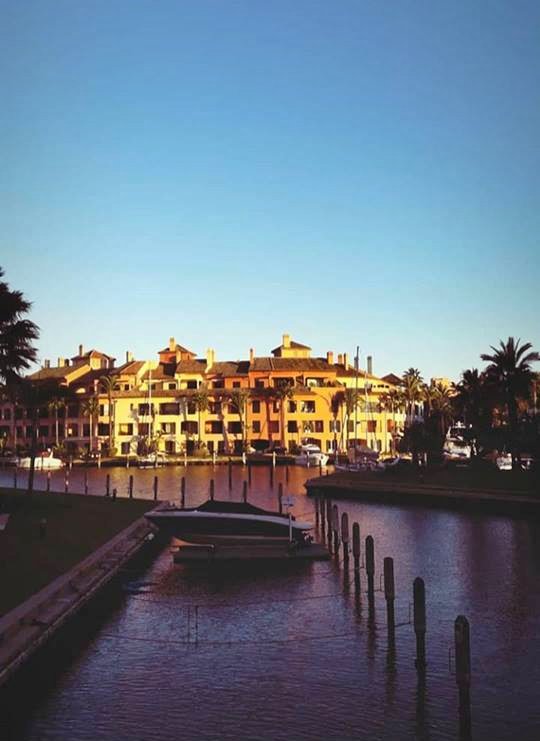 Happy weekend! #sotogrande#puertodeosotogrande #yachtcleaningservices #boatscleaningservices#carpetcleaning #chandlerysotogrande #marineshop #677400198 pedroyachtcleaning@gmail.com