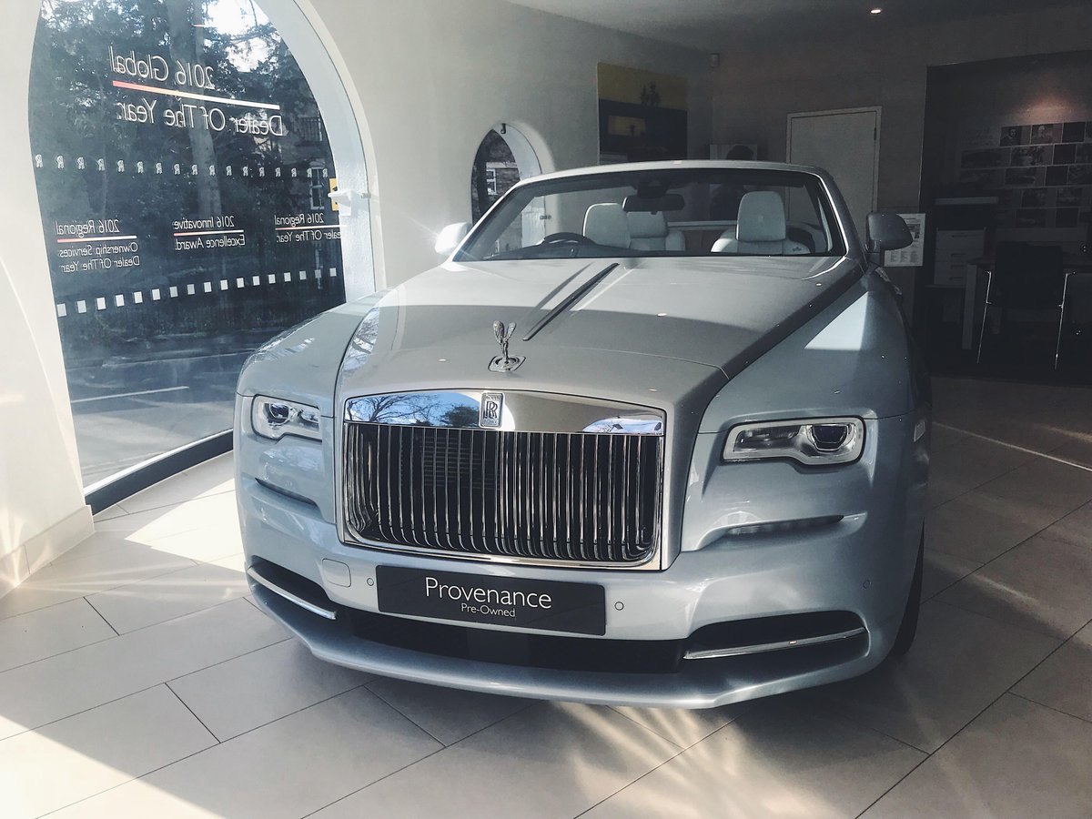 SunningdaleRRMC's tweet photo. Our Powder Blue Metallic Rolls-Royce Dawn looks even more breath taking when the sun streams through the showroom doors! https://t.co/LIDo0bKkyK