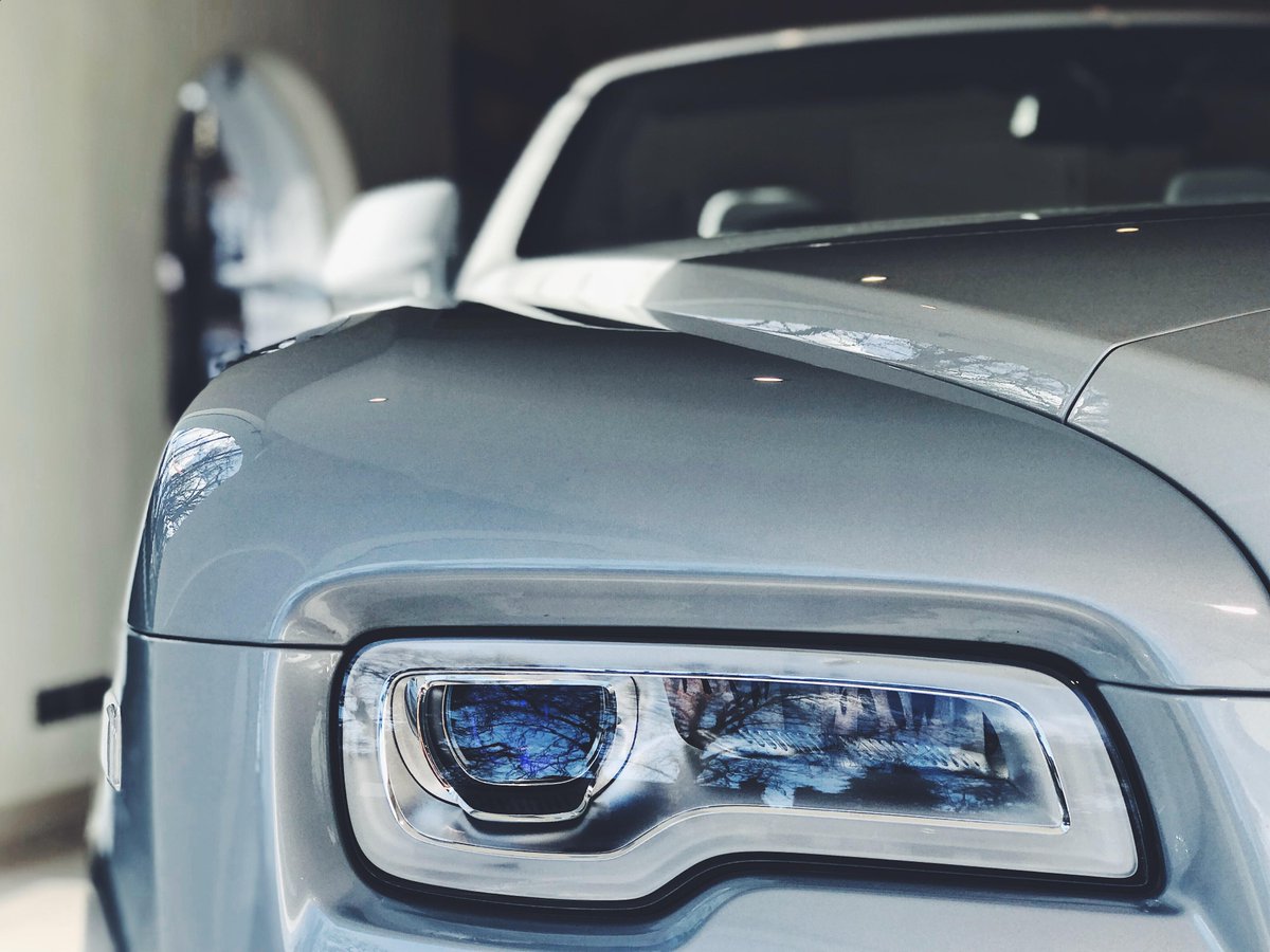 SunningdaleRRMC's tweet photo. Our Powder Blue Metallic Rolls-Royce Dawn looks even more breath taking when the sun streams through the showroom doors! https://t.co/LIDo0bKkyK