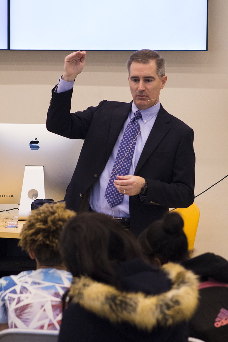 Lee High School - BR tweet media