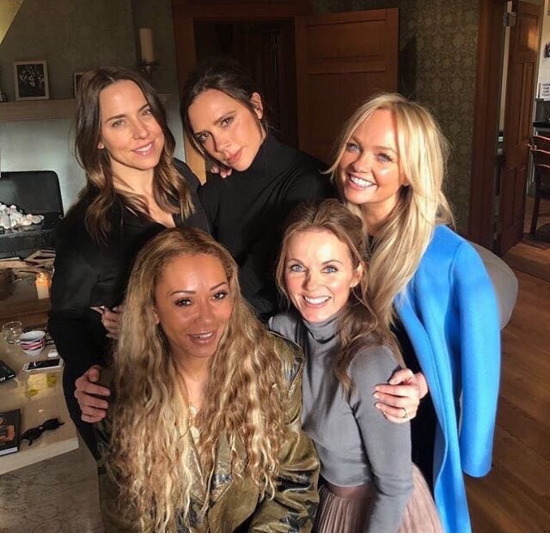 Happy Friday 90s teenagers #spiceupyourlife