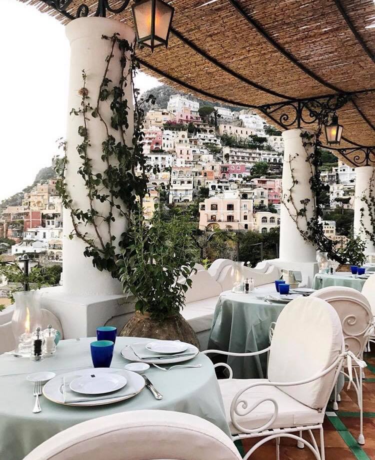 LeSirenuseHotel's tweet photo. It’s still light which is making us dream of dining on La Sponda’s terrace. The countdown to summer on the coast has begun.
(InstaPic: potter) https://t.co/Du04XpYYZH