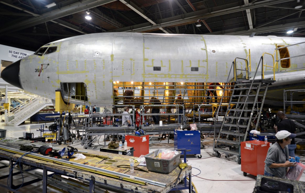 The French @FgaAero is expanding its production to #Tunisia and #Morocco goo.gl/rp72fA #Aeronautic <a href="/MarocDiplomatie/">Maroc Diplomatie 🇲🇦</a> <a href="/GIMAS/">Emanuel</a> <a href="/Min_commerceTN/">وزراة التجارة وتنمية الصادرات- تونس</a> #UEmed