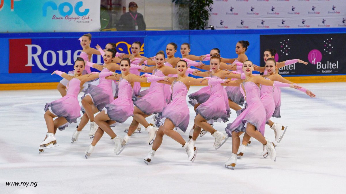 JuraSynchro's tweet photo. Team #Junost🇷🇺 is the junior actual leader🔝after the short programs at @FrenchCupOF 🇫🇷! Photo: @royngphotos #frenchcup #junost #teamrussia🇷🇺 #synchronizedskating #synchro #skating #teamwork https://t.co/wbWaMfa9nT