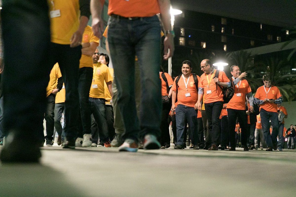 CoreSols's tweet photo. Siempre estar actualizados es uno de nuestros compromisos con ustedes, nuestros clientes. #CitrixSummit2018 @CitrixLatAm https://t.co/rY5YJnwx3x