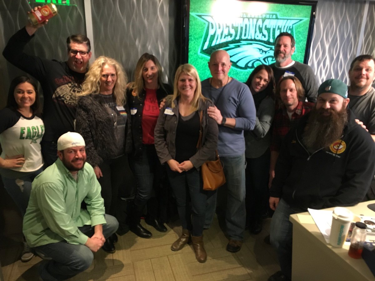 On @prestonandsteveshow this morning enjoying some beers in big cans.  
#prestonandsteve