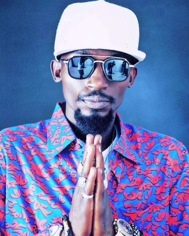 882SanyuFM's tweet photo. #SpotLightFriday #TributEdition #RIPRadio #Bonus #HomeToAfrica2018 #RememberMe join @Dxzyl and together lets celebrate the best 8 of #radioandweasel's musical journey courtesy of @tuskermaltug starting now! https://t.co/OPIGe9v6N0