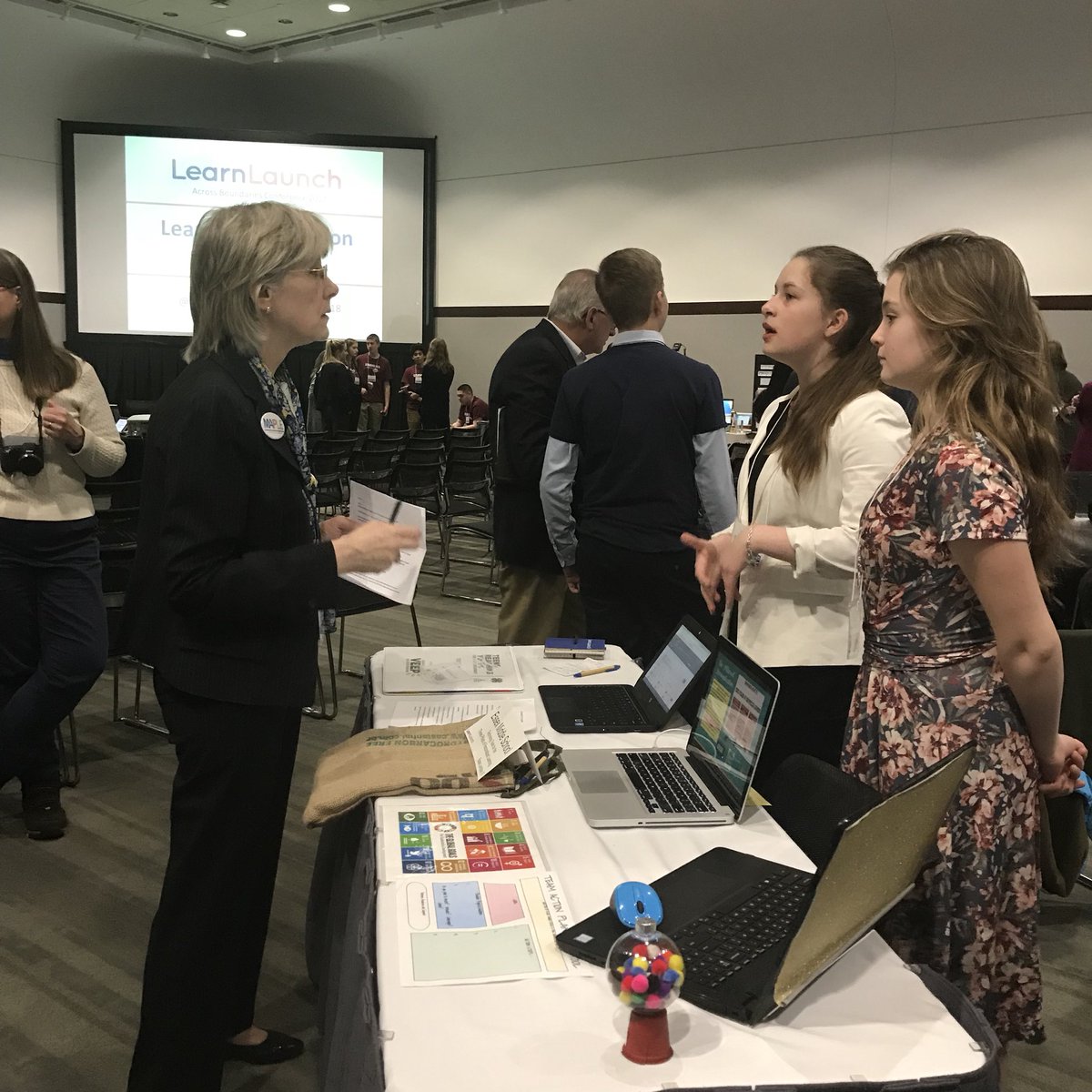 lhalman's tweet photo. Lots of interest in #act77 #vted #personalization @LearnLaunch #LearnLaunch2018 @myprotean @PLPpathways @VTEducation https://t.co/tD7JQmq4mo