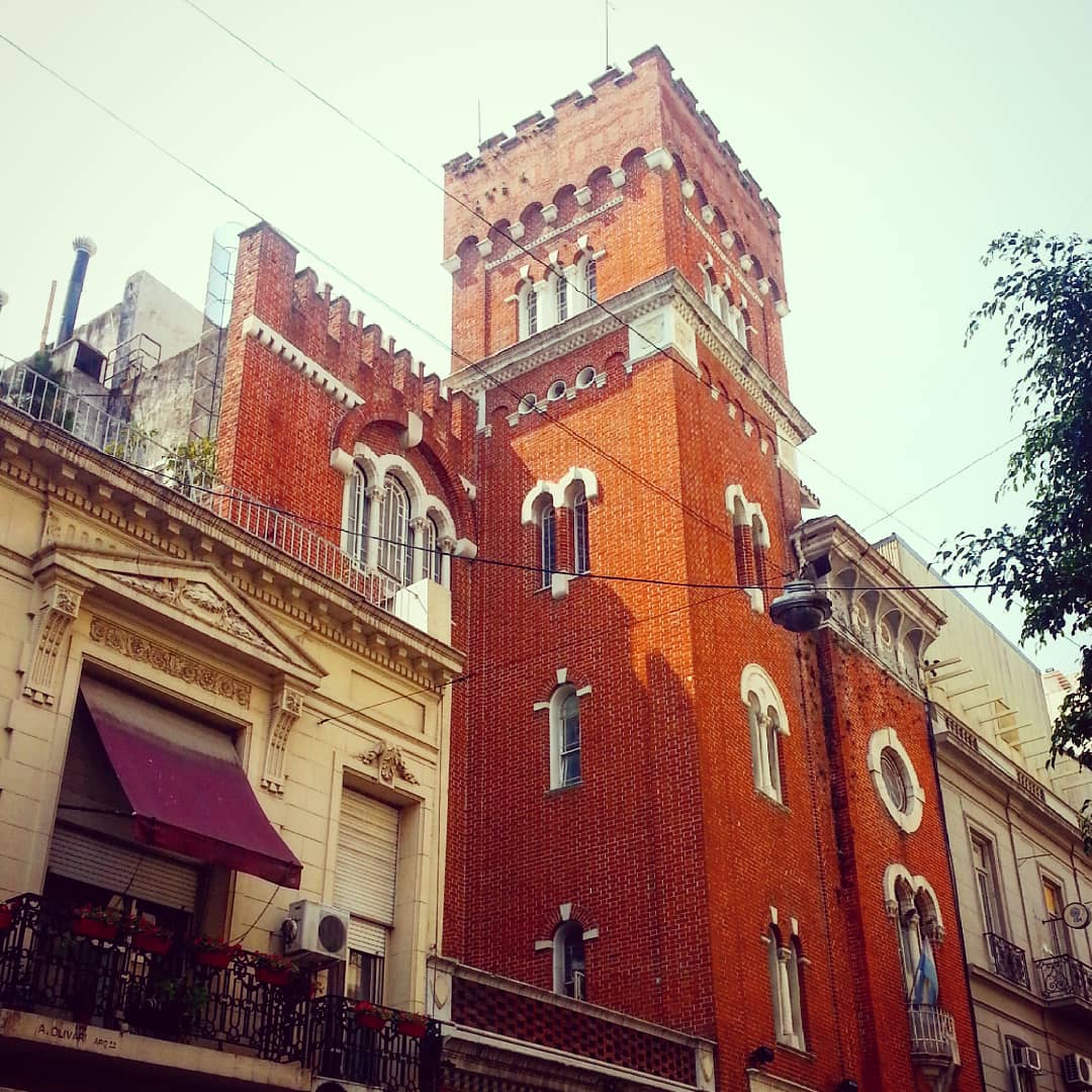 Museo de la Shoá - Fundación Memoria del Holocausto (Calle Montevideo  917) #museo #shoa #holocausto #edifico  #museum #architecture #arquitectura #argentina #buenosaires #beautiful #vilavide #turismo #tourism #travel #архитектура #аргентина #буэносайрес #туризм #красиво #музей