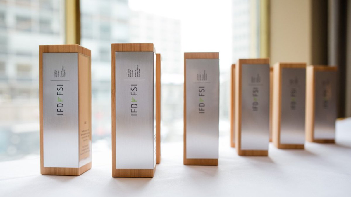 TELUS's tweet photo. Honoured to be awarded the 2018 Best Sustainability Report in Tech/Comms by @ifd_fsi: https://t.co/z1v182nufH #sustainability #ifdfsi #ESG https://t.co/nPAktjauOx