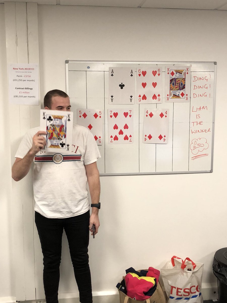JamesGSATech's tweet photo. Congrats to Liam for winning Fridays #playyourcardsright #WINNER https://t.co/ZkYexOILUU
