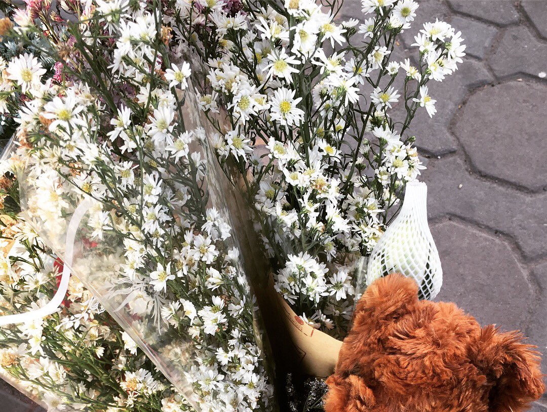 _chatpawaree's tweet photo. 💛🌟🌻🌙💫 #สรัสวชิรา94 #chsfact https://t.co/Al2jnLcNL5