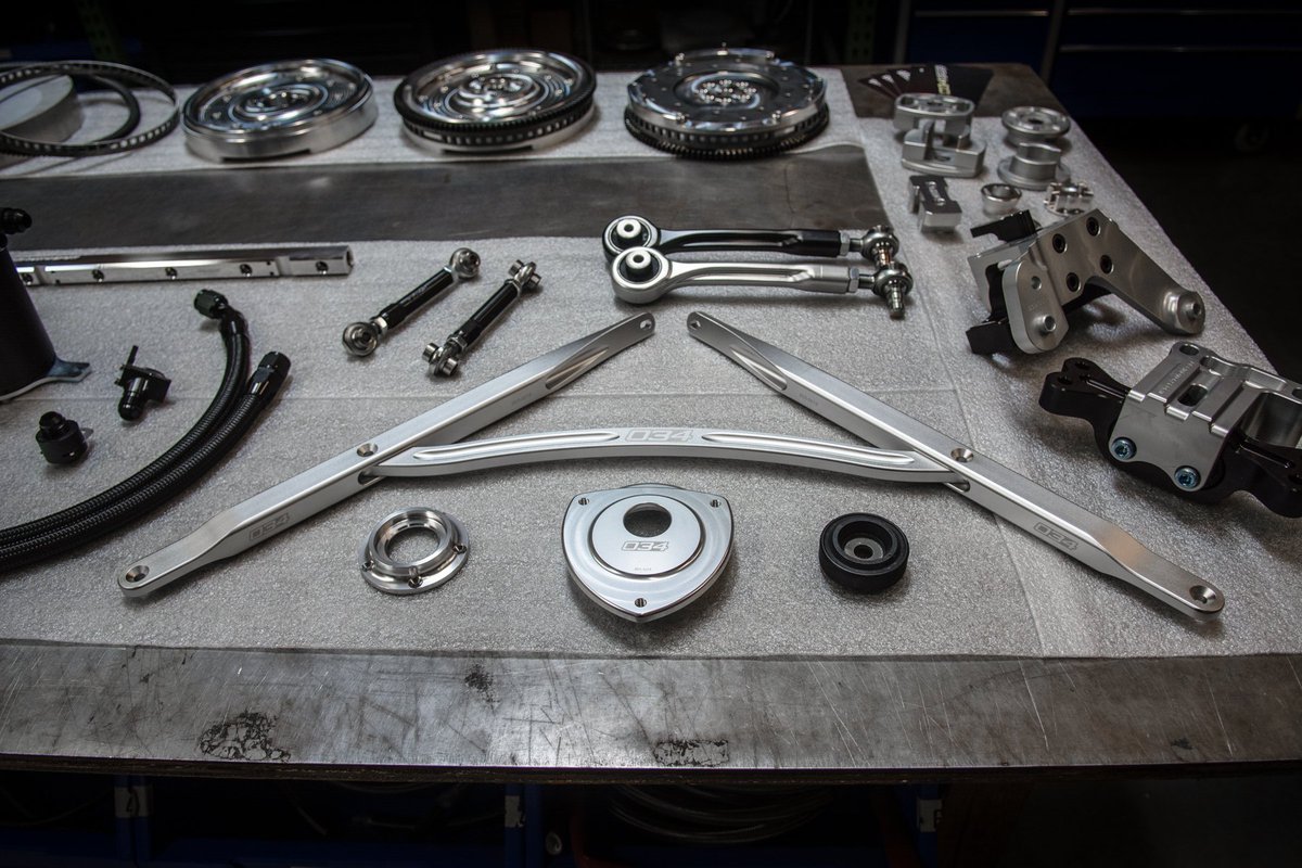 034Motorsport's tweet photo. It's a shame most of our products are hidden within your #Audi or #Volkswagen once installed, but trust us, these #GoFast upgrades perform even better than they look! #Drive034
#034Motorsport #DynamicPlus #BilletAluminum #CNC #Machining #StrutBrace #Camber #StrutMount #Flywheel https://t.co/egvnSnZJ0t