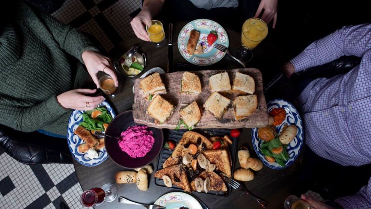 The_Frontenac's tweet photo. The Eater DC Brunch Heatmap, December 2017 Edition: https://t.co/cJhF7ti2o0 https://t.co/aMuAGL7XxI