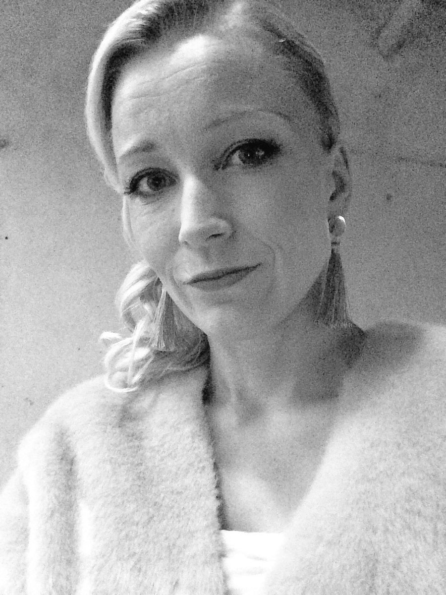 KetolaKati's tweet photo. Tänään on silkkaa juhlaa! Kiitollisena osallisena tässä familyssä ❤️ #boawards #bolkv @Bo_LKV https://t.co/RfasmcvRFG