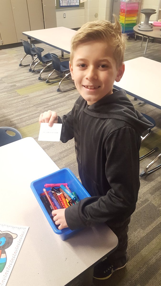 MrsLine_K's tweet image. Evan put away markers that were laying on the table. #pioneerskindnesschallenge Thank you Evan for being so kind!