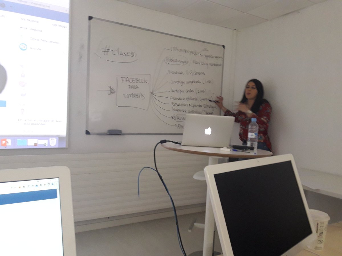 Antoniocalvi's tweet photo. Cierre #clase100 #equipo100 con @Letigrijo clase magistral leti https://t.co/lBXcOBbftk