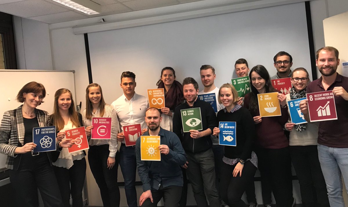 DrKatyaIvanova's tweet image. End of semester with my bachelors after super critical session on #BCorps! #TeachingSDGs @uni_kl