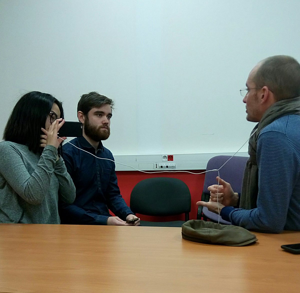 LoLeclerc1's tweet photo. Début des interviews à la @RucheParis #wsflab https://t.co/49RDmA0mNj