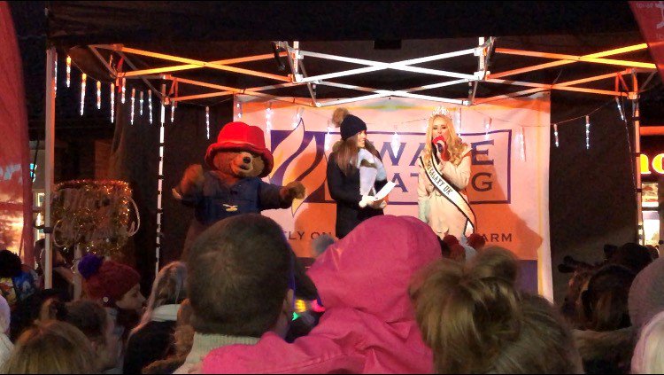 missgalaxyuk's tweet image. Mrs Galaxy UK @Tarnw, was a special guest at her local Christmas Lights Switch on where she was interviewed by Heart FM!

galaxypageantsuk.com/mrs-galaxy-uk-…

Want to be one of our queens? Get your entry in now for the 2019 UK Galaxy Pageants!

galaxypageantsuk.com/enter-now/