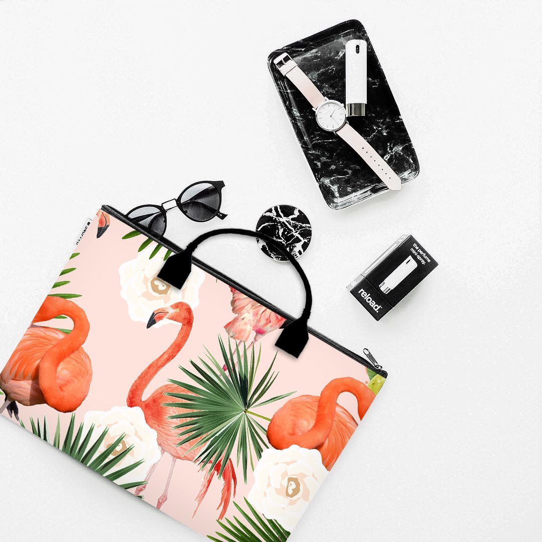 83oranges's tweet photo. ‘Flamingo Guava’ Document Pouch @snupped #snupped #accessories #lifestyle #pouches https://t.co/CMTPLFw01I https://t.co/zhdXwQoQy6