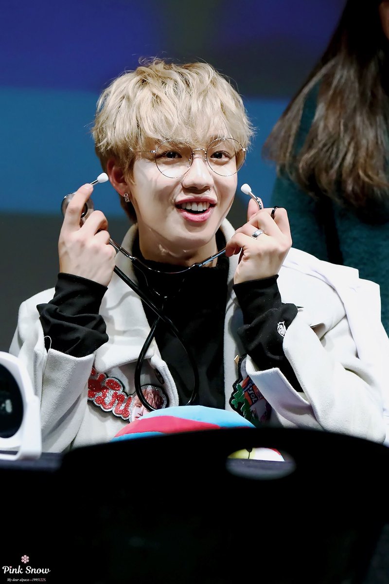 PinkSnow1225's tweet photo. 180202 강남팬싸 #MXM  #임영민 https://t.co/GURs9EtCge