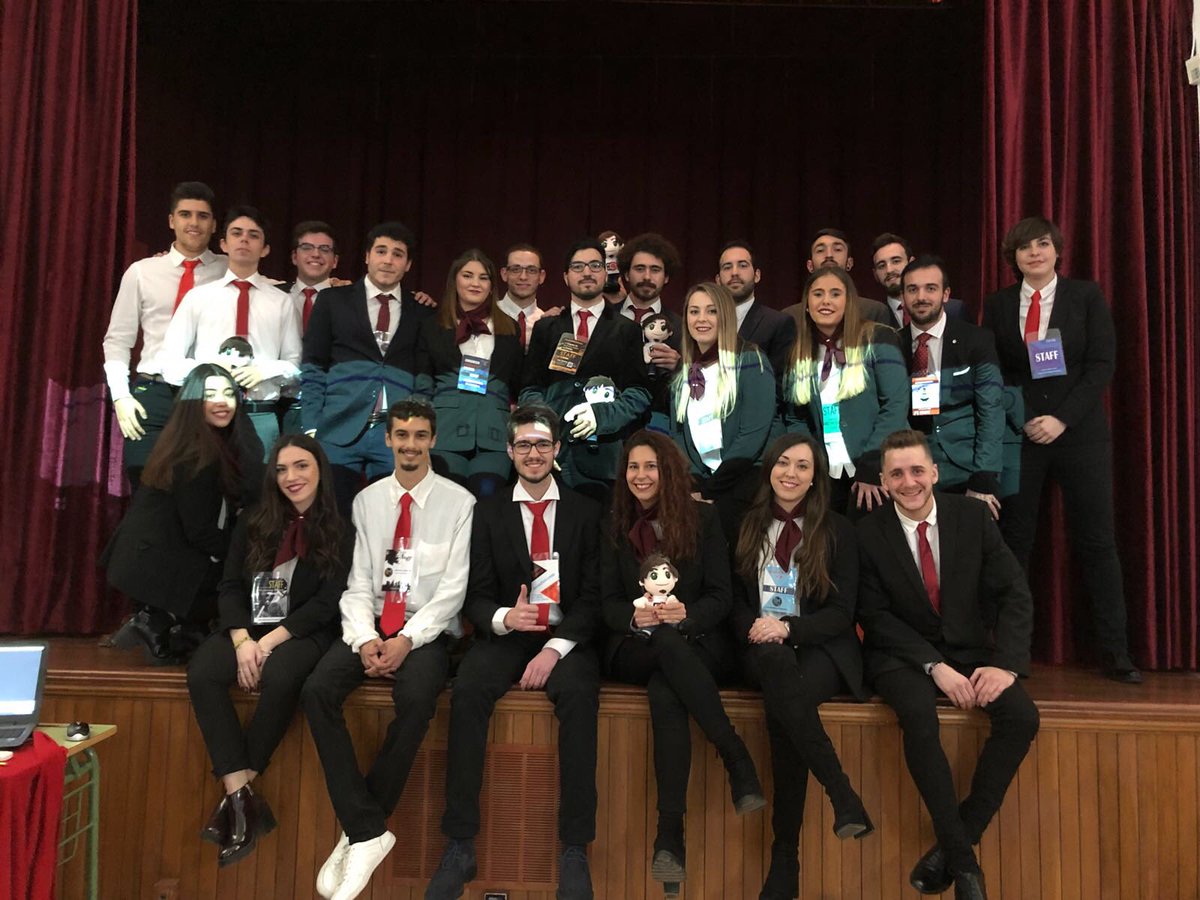 CongresoMKD's tweet photo. El Congreso fue todo un exito!! Queremos dar las gracias a todas y cada una de las personas que ayer hicieron posible este evento!! GRACIAS #CongresoMKDC 😊😊 https://t.co/c50wrsUdkx