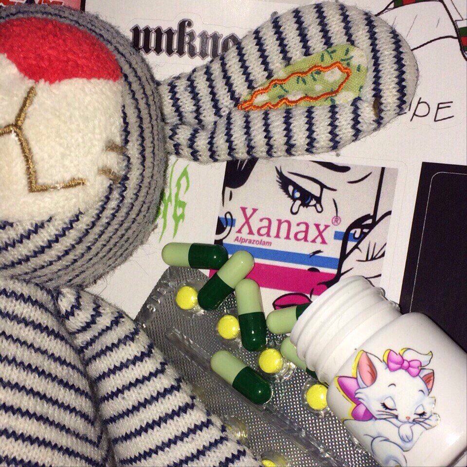 BlowBlowJay's tweet photo. Jay Xanax - Antidepressant✰

https://t.co/xvZ9mfmqw8

"PARTING (EP)" coming soon https://t.co/YWAzREcZn0