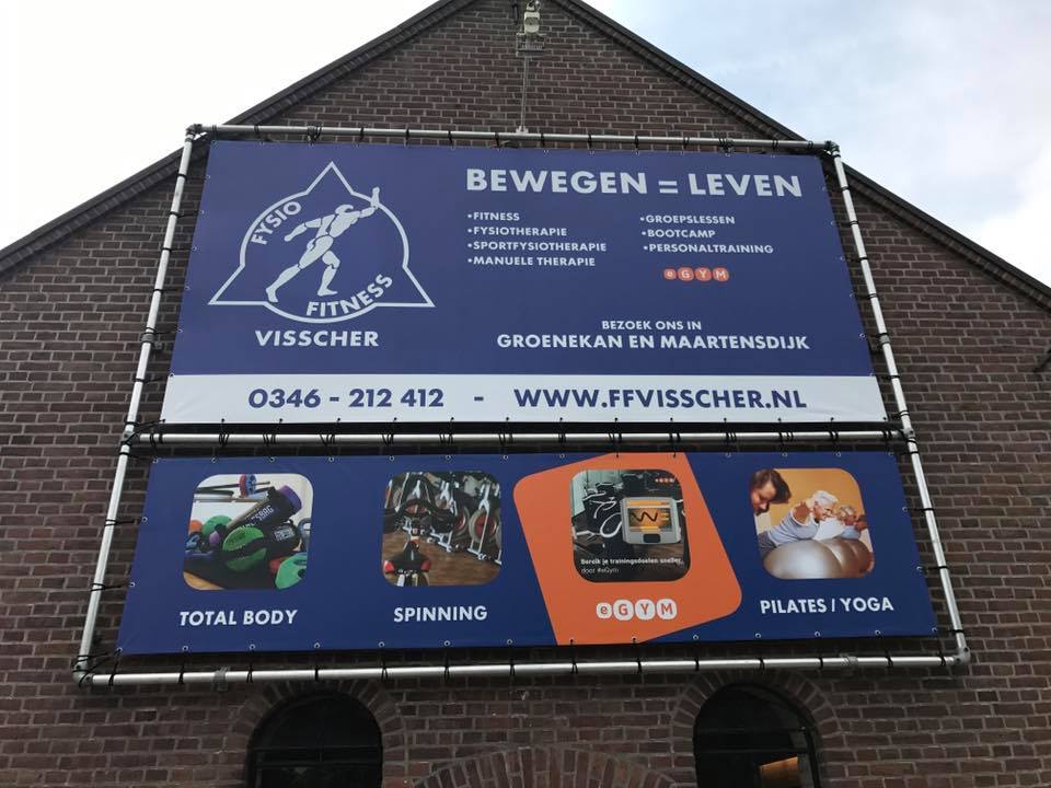 Geweldig! Als eerste in Groenekan heeft Fysio Fitness Visscher de AED aangemeld bij <a href="/HartslagNu/">HartslagNu</a>.

In alle 6 kernen van <a href="/GemDeBilt/">Gemeente De Bilt</a> is nu minimaal één AED aangemeld! 
In totaal zijn er nu 14 AED's actief en het doel is 30+ voor eind 2018! 

#metelkaarvoorelkaar #burgerhulpverlening