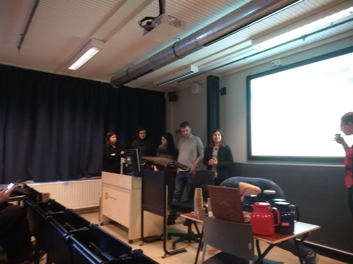 wwcs_2018's tweet image. Interplay of dengue serotypes and the effect of vaccination