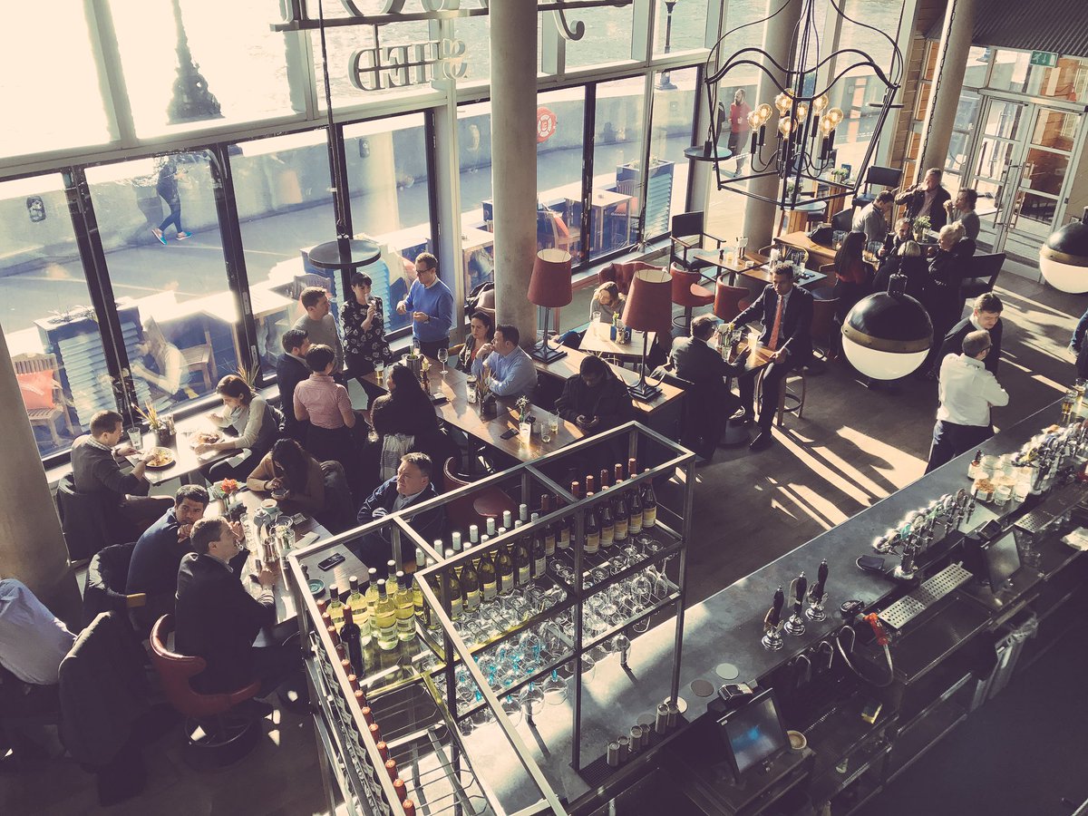 Loving the lunching at the all new Oyster Shed!! #refurb #FridayFeeling #lunch #beersbytheriver