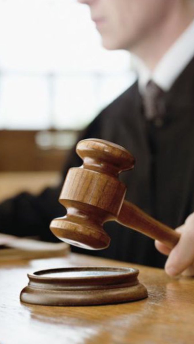 paularosenber12's tweet image. #Judge expected defendant to start trial in 2 weeks, not even having his interview transcript given to him, nor completed a #defencestatement. When #defencecouncil said they would not be ready in 2 weeks, the judge #accused the defendant to  deliberately delay the court???