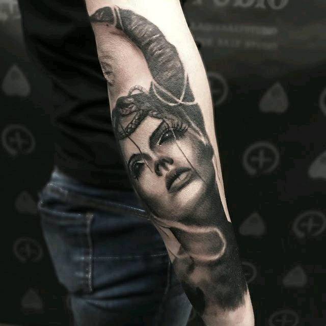 BlaqueSalt's tweet photo. Tattoo by Sadie-Belle Sullivan shot of this lady. Part of a larger sleeve. Definitely more work to be done! @sadiebellemae https://t.co/PnaAnYH2Xt