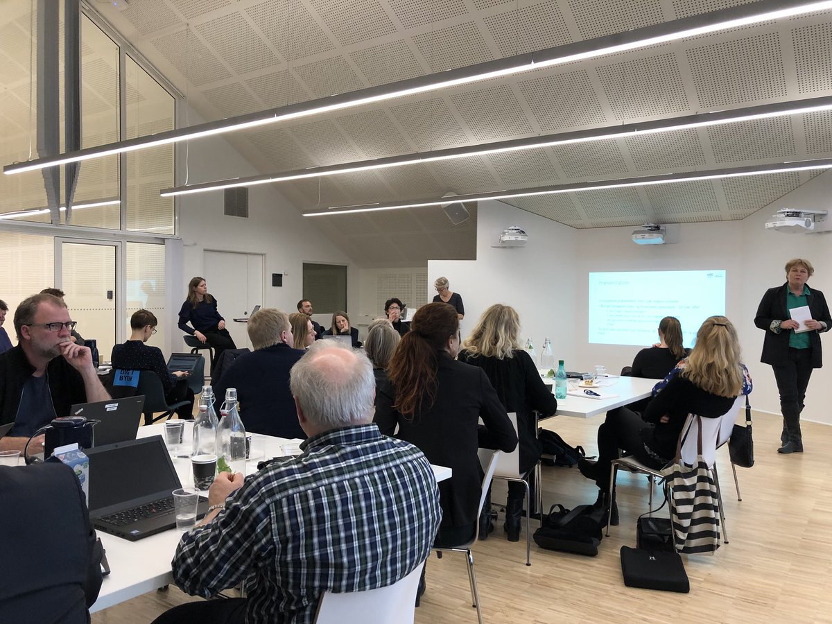 Peter Flodin (@p_flodin) on Twitter photo Det administrative spor på <a href="/UCCdk/">Professionshøjskolen</a> og <a href="/PHMetropol/">Professionshøjskolen Metropol</a> forbereder #fusion frem mod 1. marts 2018 Det administrative spor på <a href="/UCCdk/">Professionshøjskolen</a> og <a href="/PHMetropol/">Professionshøjskolen Metropol</a> forbereder #fusion frem mod 1. marts 2018