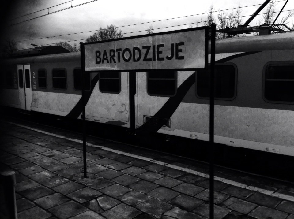 emisja's tweet photo. Się dzieje https://t.co/eQmqS2cs7N