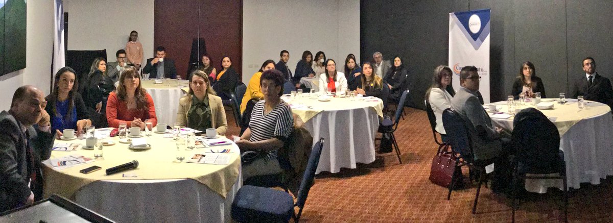 Colcob_Colombia's tweet photo. Damos inicio a nuestro #ConversatorioColcob hablando sobre la actualización laboral para la industria en este 2018 @ConsutalentoA @Aspect_LATAM @Colcob_Colombia #FelizViernes https://t.co/oNPIpTvgdQ