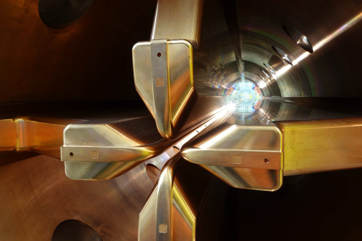 HorizonEU's tweet image. €800m has been invested so far under #H2020 to foster the development of advanced and open pan-European Research Infrastructures 
➡️ec.europa.eu/research/infra… #InvestEUresearch 🇪🇺