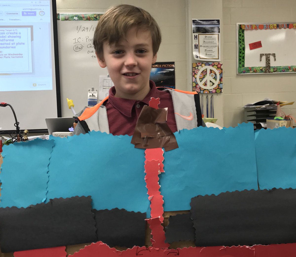TrishTerry_'s tweet photo. Plate tectonics #earthscience https://t.co/WIsobaKQj6