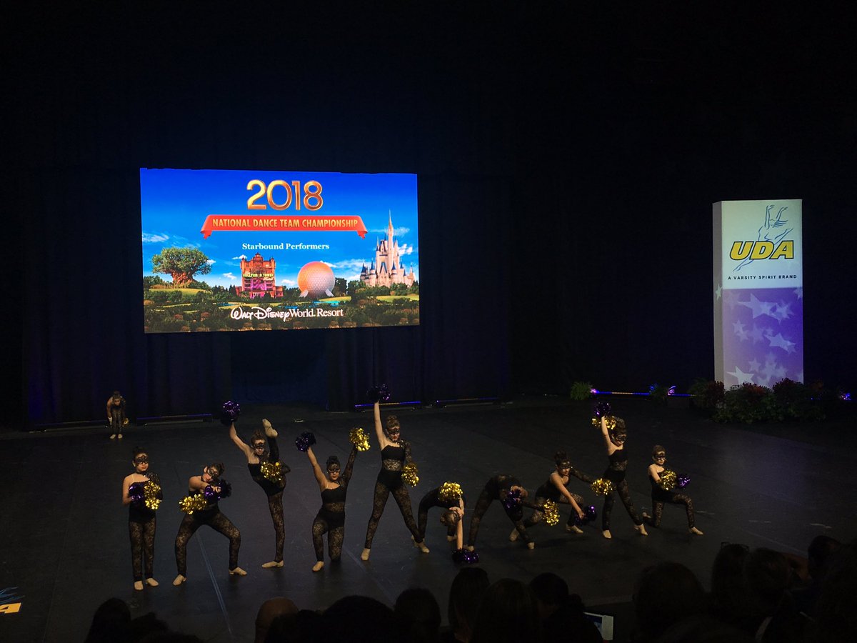 We're starting off the morning strong in Arena North with our Youth Prep Pom Starbound Performers! ⭐️ #UDAnationals