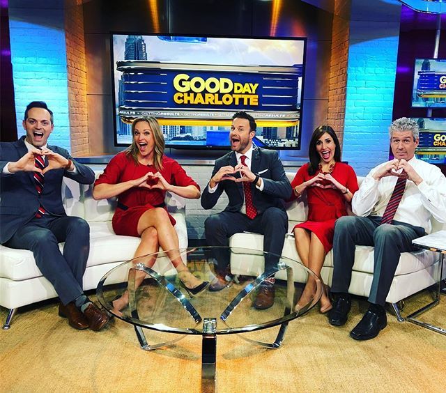 pagefox46's tweet photo. We 💕 a good ❤️. And a good 🚺. And a good 😃. Show your 💗 today and
#goredCLT #goredforwomen !! #fehlingface https://t.co/G1ZkoAwSww https://t.co/8scPFR6WXK