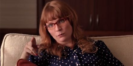 myreporter's tweet photo. Where can I find video of the TV commercial of a red-haired woman with glasses in an office setting who rearranges the furniture? Here you go: https://t.co/2yrEjNKBas https://t.co/55kQBVpCDv